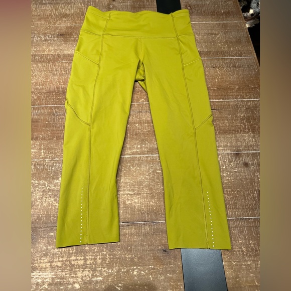 Lululemon Fast and Free Crop II 19"
*Nulux - Picture 5 of 15